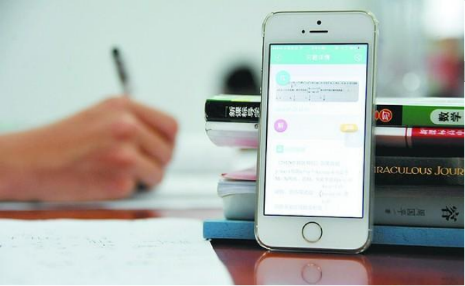 解题类App成教育“帮凶” 司蒂姆教学理念“遍地开花”