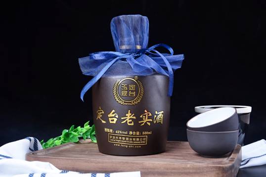 科技热点：仿脑科技赋能电商，搭载AI技术的首款有机白酒发布