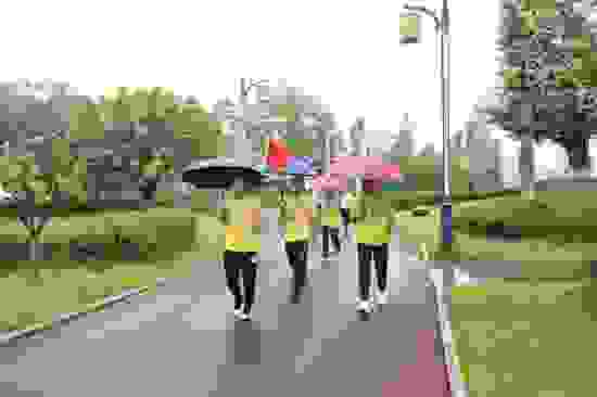 云图片