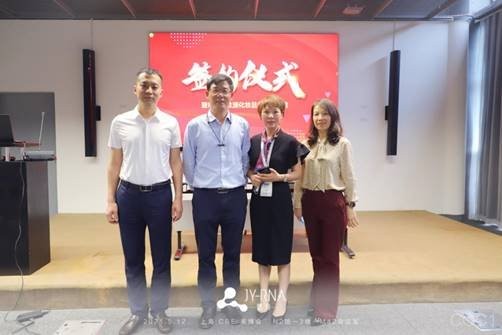 广州暨源生物再领美业先河,新品亮世&化妆品创新研究院揭幕