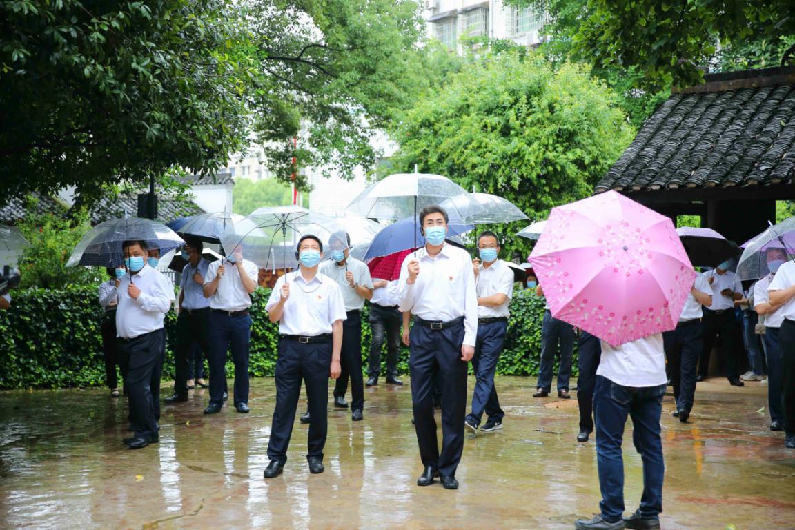现场教学学党史：中建五局开展“建证百年 同心筑梦”主题党日活动