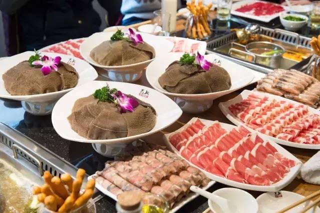 产品主义+高满意度，巴奴成就“海底捞PLUS”