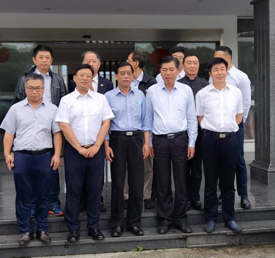 王平率队考察上海东方金融小镇 中国卫星互联网产业面临重大发展机遇