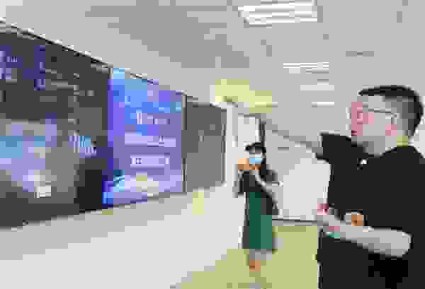 百度B2B业务总经理谢天一行来访孙策云交流