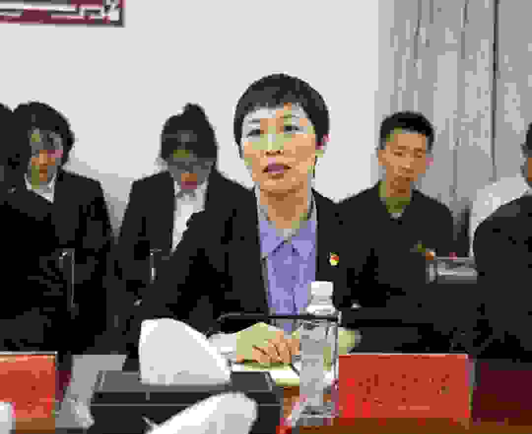 习酒公司迎茅台机场公司党委书记樊宁屏一行参观交流