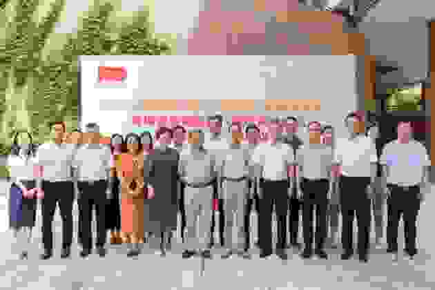 北京大学思想政治实践课教育基地落户海亮教育
