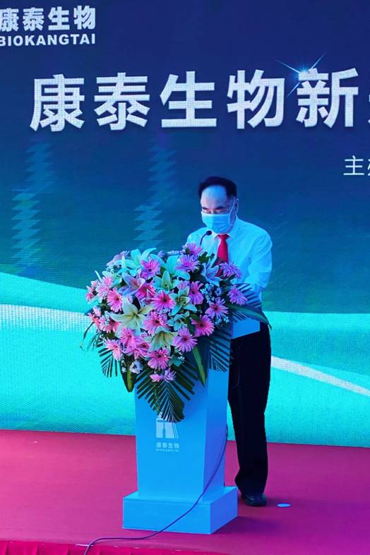 疫苗之王杜伟民带领的康泰生物参加了广东出品新冠疫苗首针接种仪式