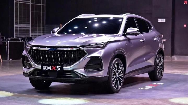 年轻人想买的SUV，到底是吉利缤越还是长安欧尚X5？