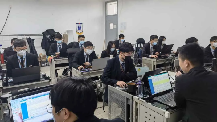 八维教育注重建设学生多重能力 为社会提供高质量人才