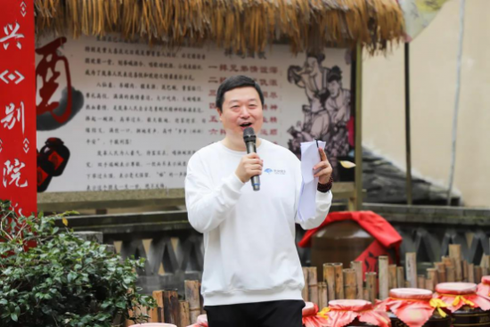 云图片
