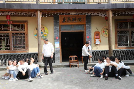 云图片