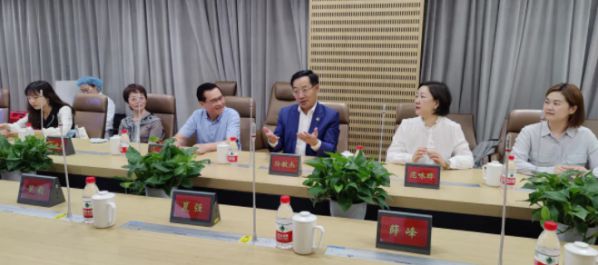 仁和智本捐赠90万资助困难儿童肝移植治疗 图2