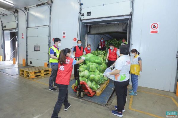 华润万家积极行动，保障深圳民生物资供应