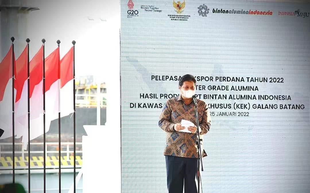经济统筹部部长艾尔朗加·哈塔托（Airlangga Hartarto）