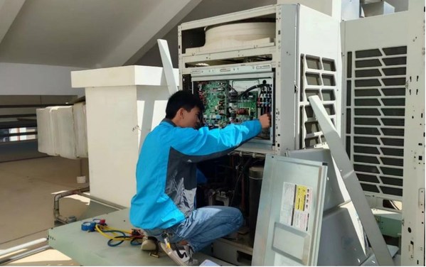 iBUILDING Service 美的楼宇科技助力厦门大学智慧升级