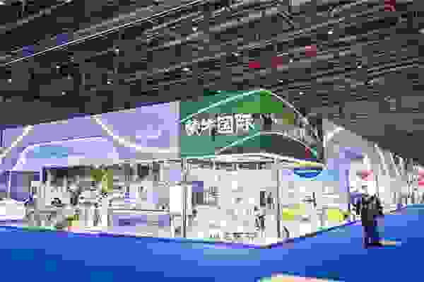 进博会舞台，蒙牛演绎世界级品牌魅力