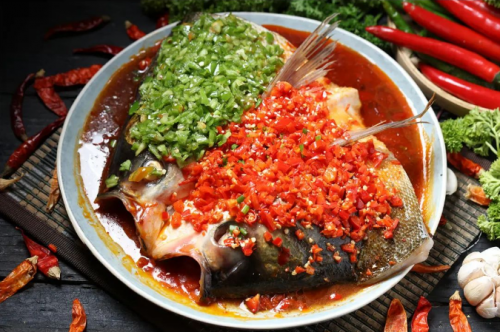 钱大妈优选上市多种美味预制菜，热辣鱼肉大餐让人垂涎欲滴