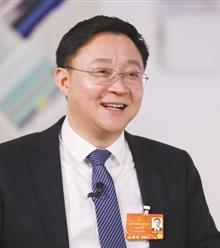 全国人大代表刘庆峰：将技术向所有创业者开放