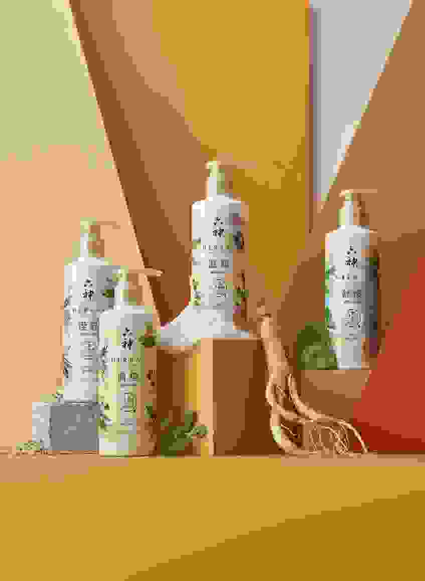 六神舒缓菁萃沐浴露：一瓶到位 换季脆弱肌不愁