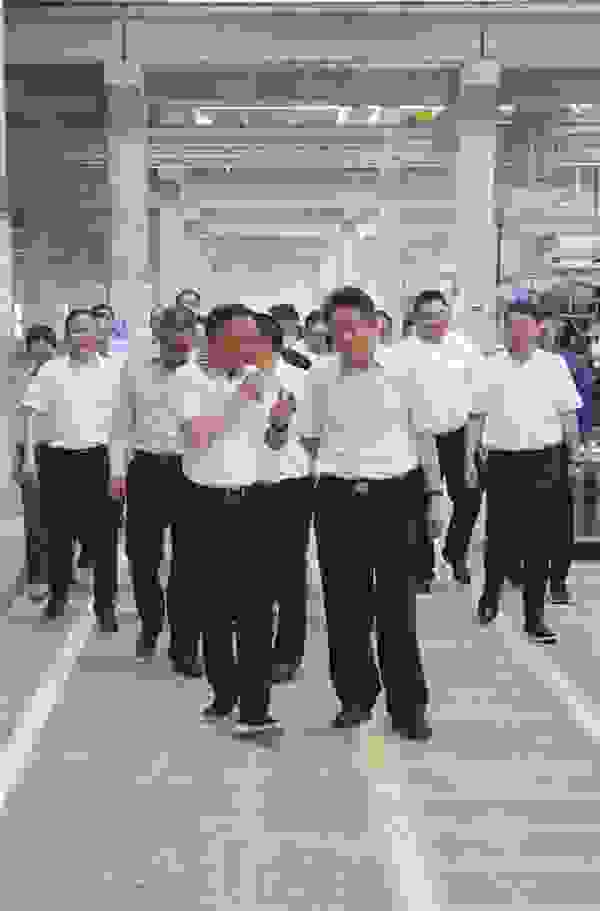 杨林兴带队调研龙马酒庄项目 坚定不移支持郎酒把龙马酒庄打造成为酒城泸州新名片