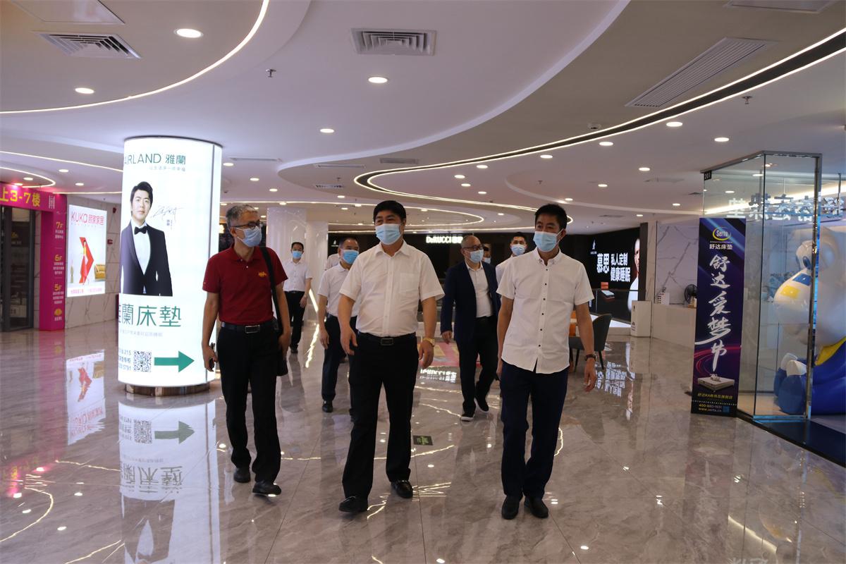 稳企业补产能，东莞工商联走进光辉家居开展“暖企行动”
