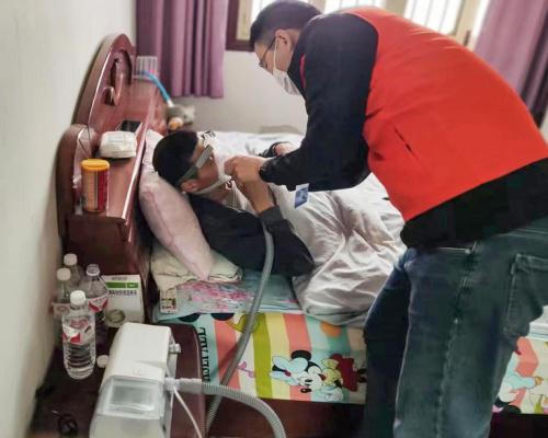 “大爱同行，无阻呼吸”关爱呼吸健康公益行