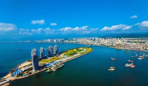 盈信世嘉联合海南省旅文厅在岛内外旅游市场推出"十大主题活动"
