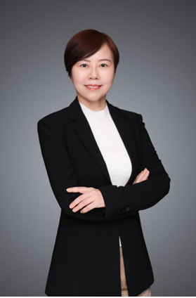 易米基金杨旭蔚：当副总经理身兼财经大V