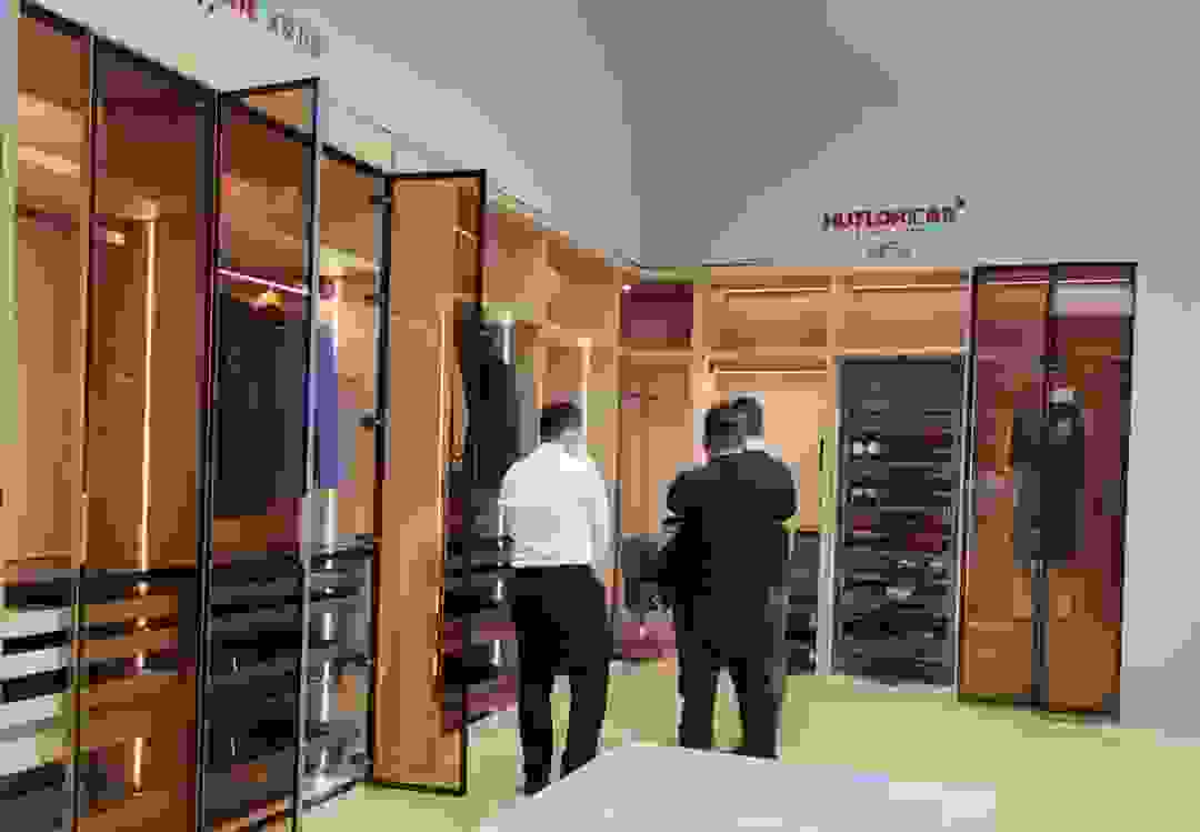 BOB竞猜直击双展丨汇泰龙全屋五金完整首秀沉浸式展馆实力吸睛(图3)