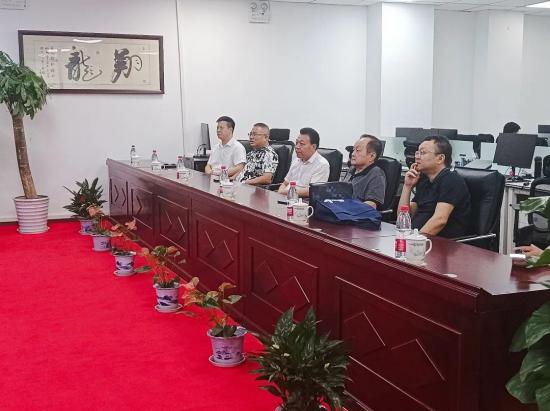 云图片