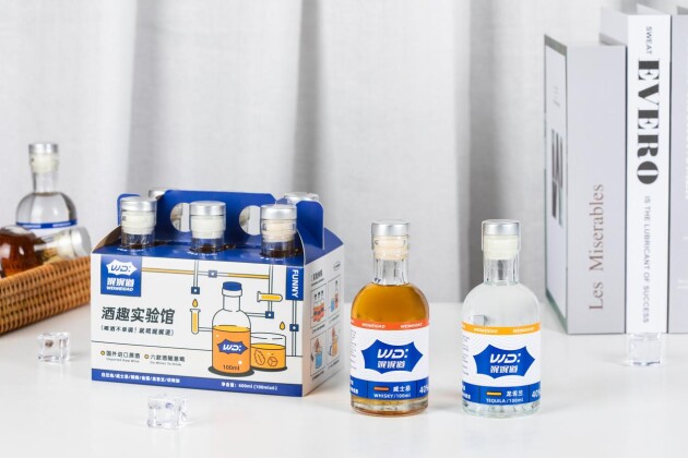 娓娓道便携组合装洋酒：“小洋酒+轻饮酒+果酒”3条赛道交叉出的酒类新品牌