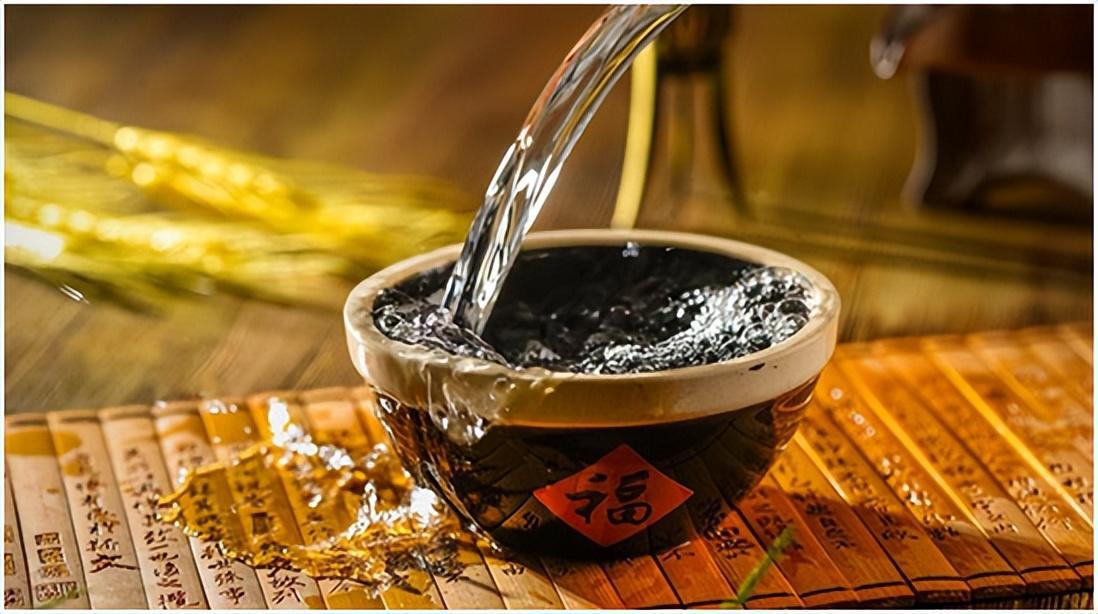 汉氏酒业创始人刘洪生,接受广东广播电视台经济科教频道专访