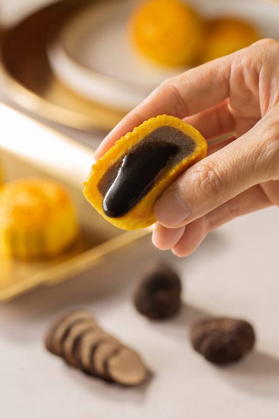 正宗粤饼技法，一口荣华好味传承40年
