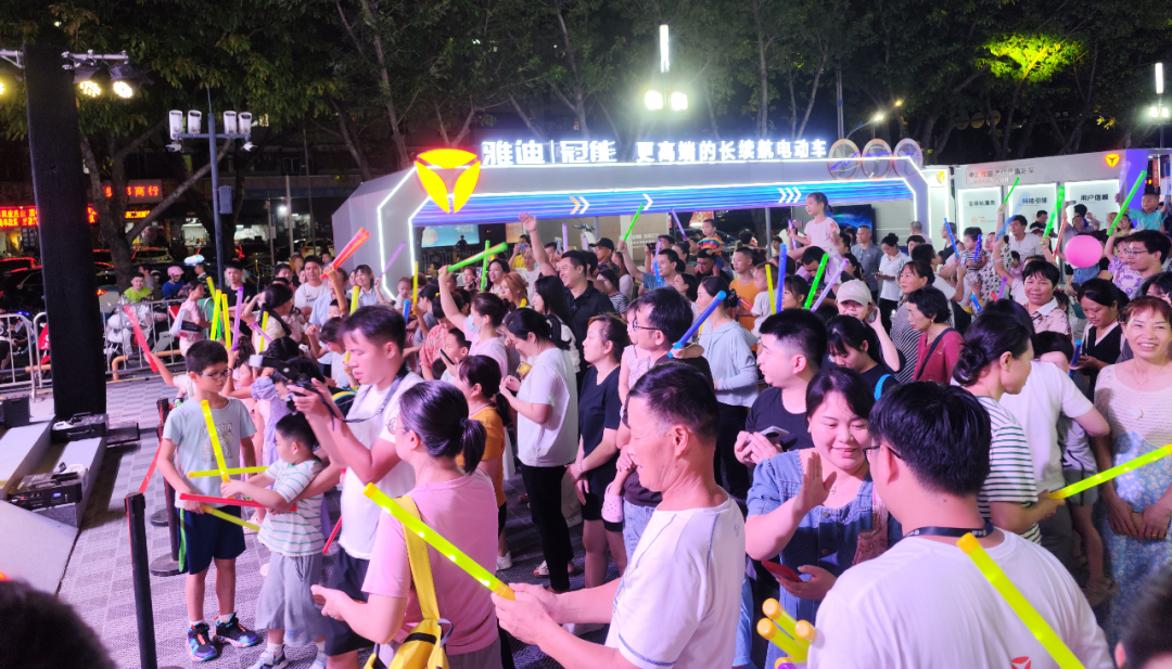 热卖势头席卷全国，雅迪电动车以领冠品质强势圈粉