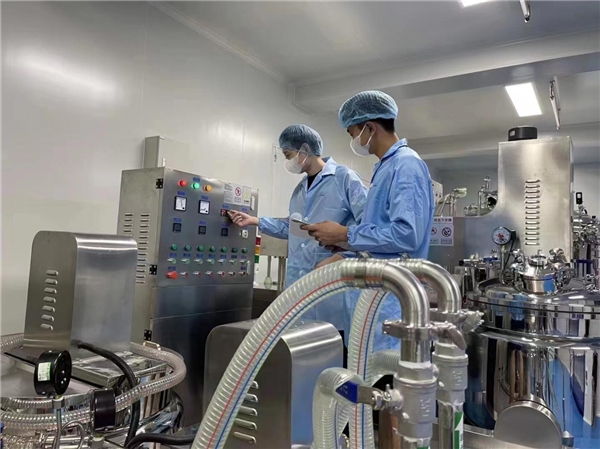 “双馨生物”亮相央视新媒体直播
