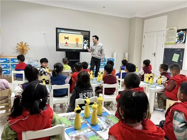AI智慧幼教常态化 教育未来“初具雏形”
