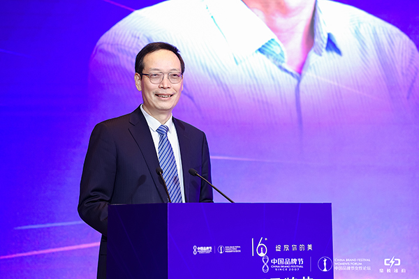 吕大鹏.jpg