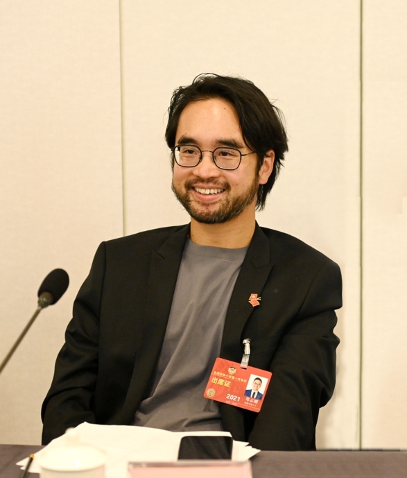 港区委员郑志刚：拥护历史的选择，坚信国家前途光明