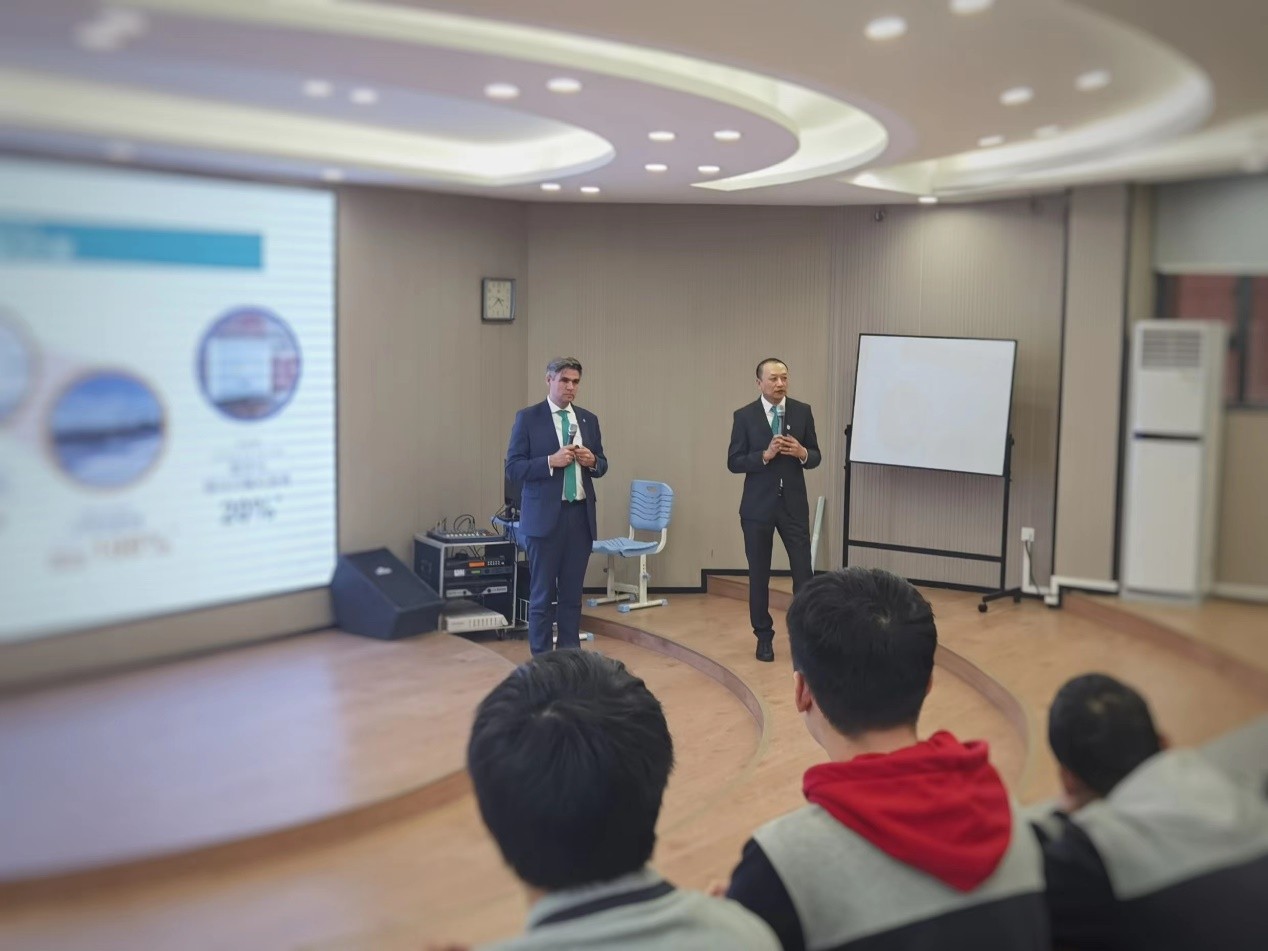 威能集团全球高层访华 | 德国威能高度关注中国市场