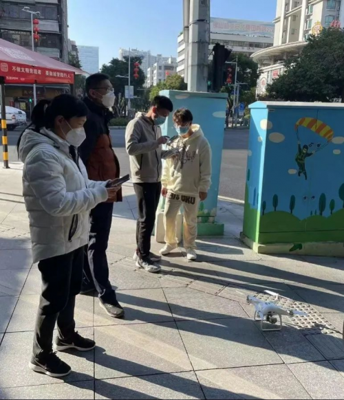 能飞航空助力佛山“元宵行通济”，用无人机守护人民安心过节！
