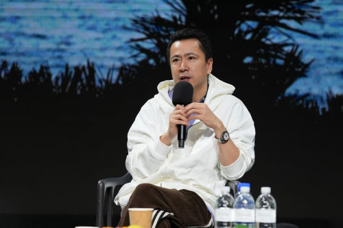 华谊兄弟王中磊出席海浪电影周 畅聊“中国电影的烟火气”