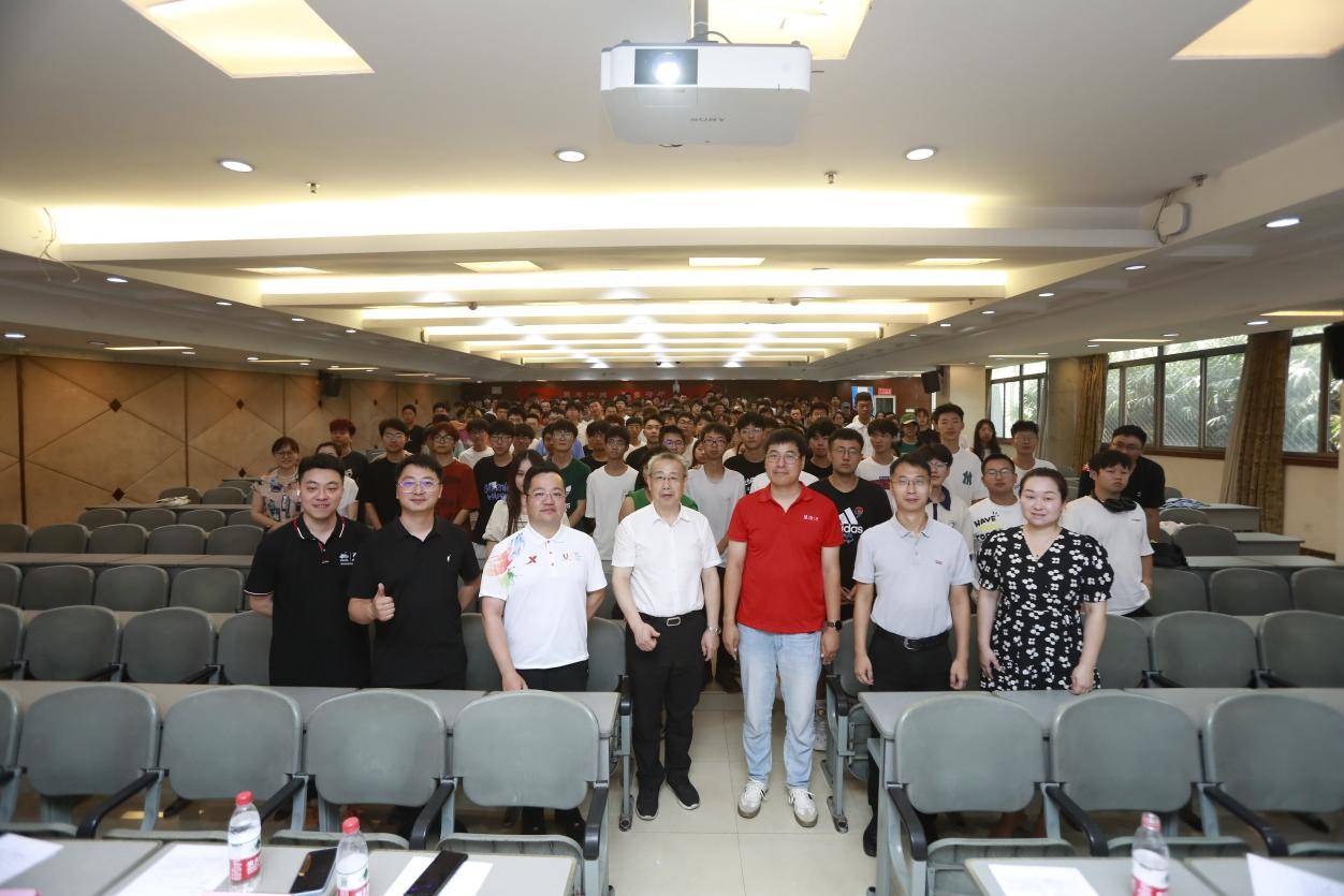 更多梦想，更多守护 安恒信息大运高校公益行全面开展