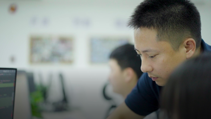 九科信息三周年专访丨创始人万正勇：拥抱AIGC新浪潮，赋能信创产业高质量发展