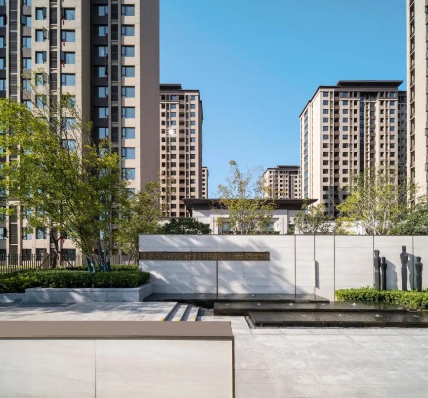 中骏地产又一人居实景交付，商丘中骏·云景台品质看得见