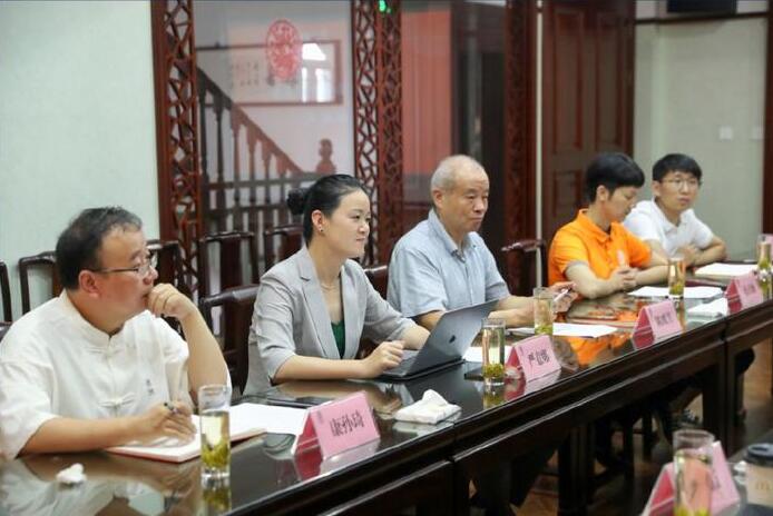 践行公益使命 勇担社会责任 | 五牛控股携手上海贵酒、善园签署战略合作协议