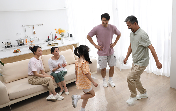 AEKE为东方人量身定制，运动健身开拓新战场