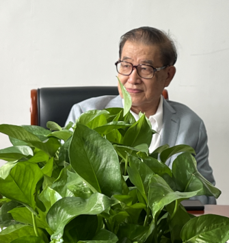 世界华裔经济金融人才大会主席刘振华到组委会指导工作
