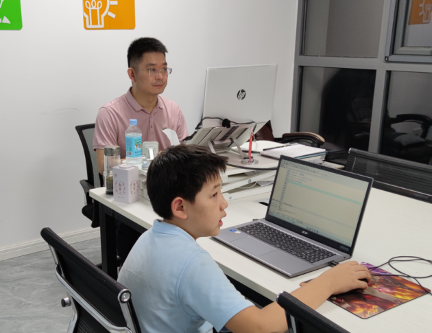 青少年编程教育课程如何选择？济南唐冶“编程叔叔”专家提供科学建议