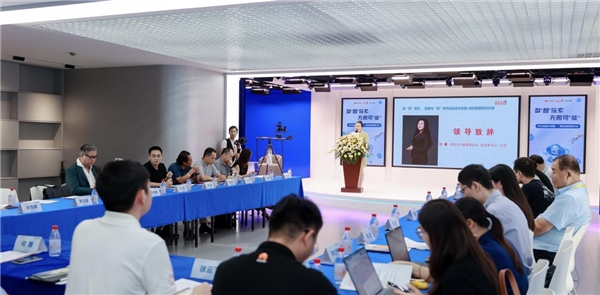 华为云盘古大模型-数智发展探索沙龙在深圳成功举办