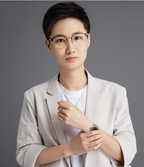 壹格私宠主理人周钰宸